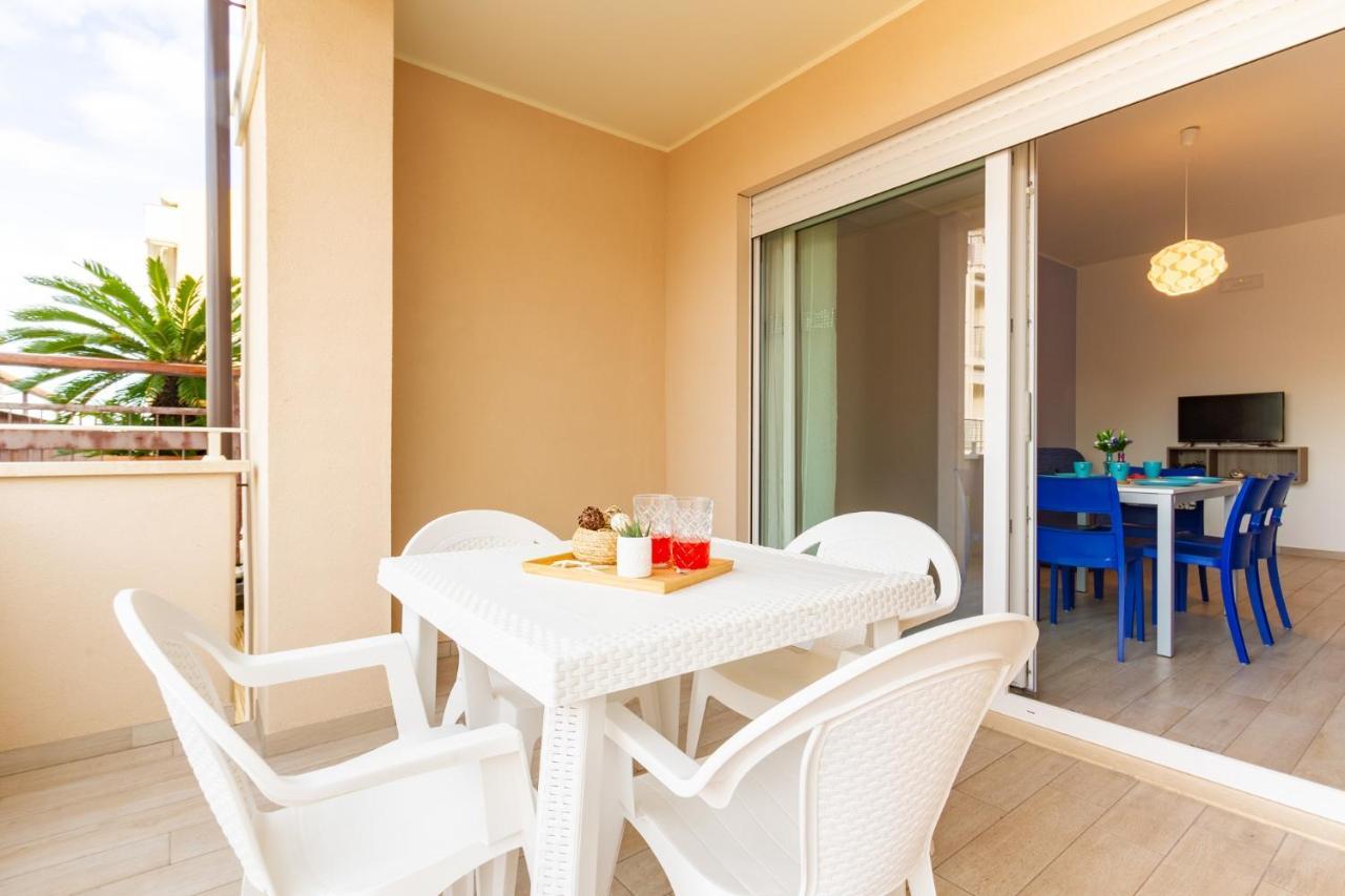 Blu 2P - Palazzina Laura Myho Casa Lejlighed Tortoreto Eksteriør billede